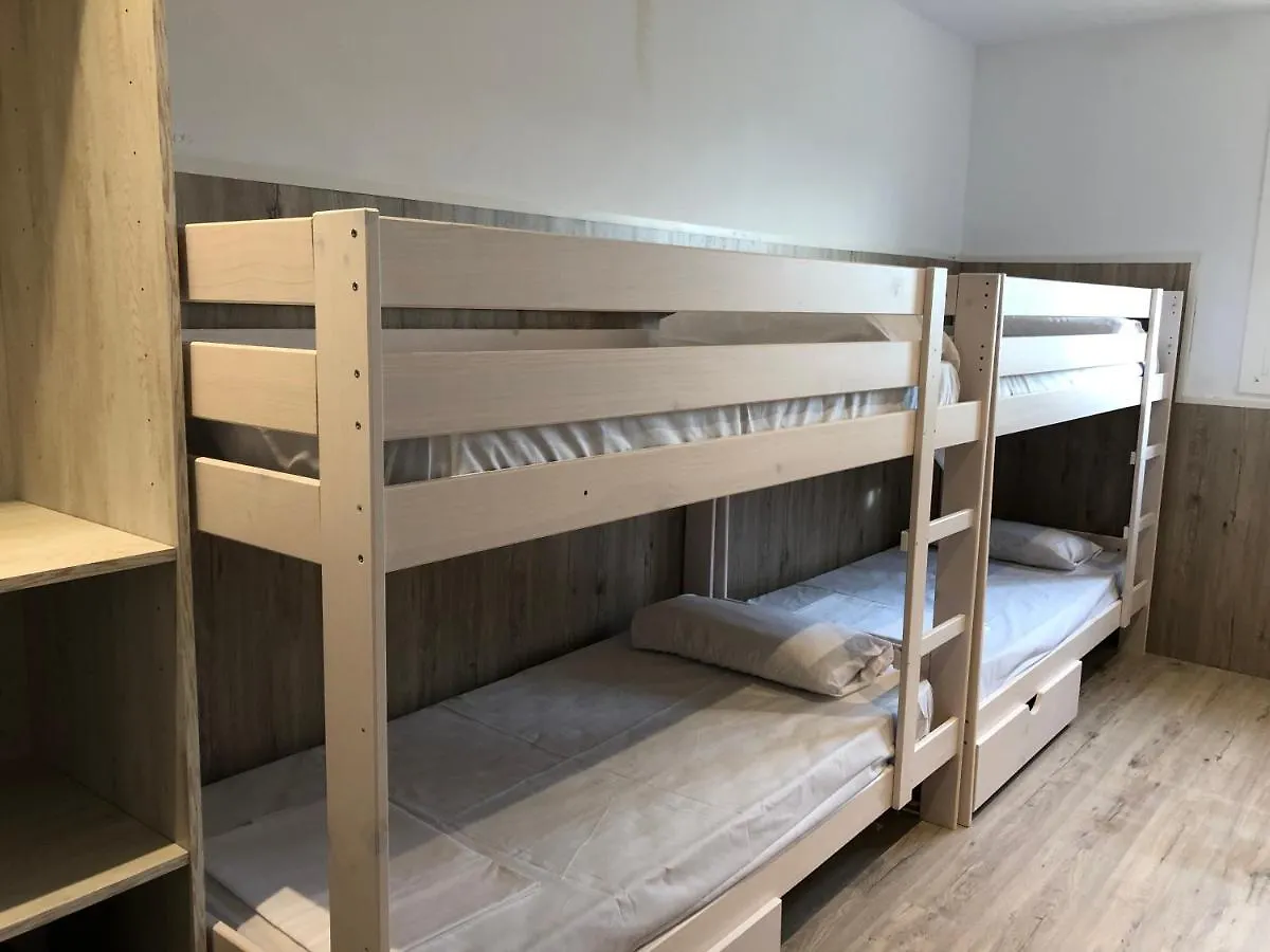 Camping 3 Estrellas Gava