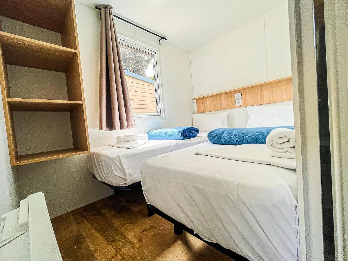Camping 3 Estrellas Gava Spain