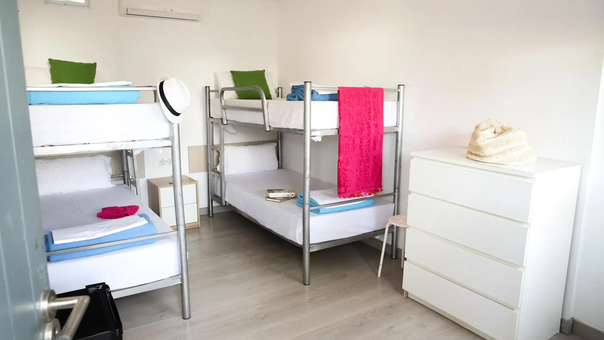 Camping 3 Estrellas Gava Campsite