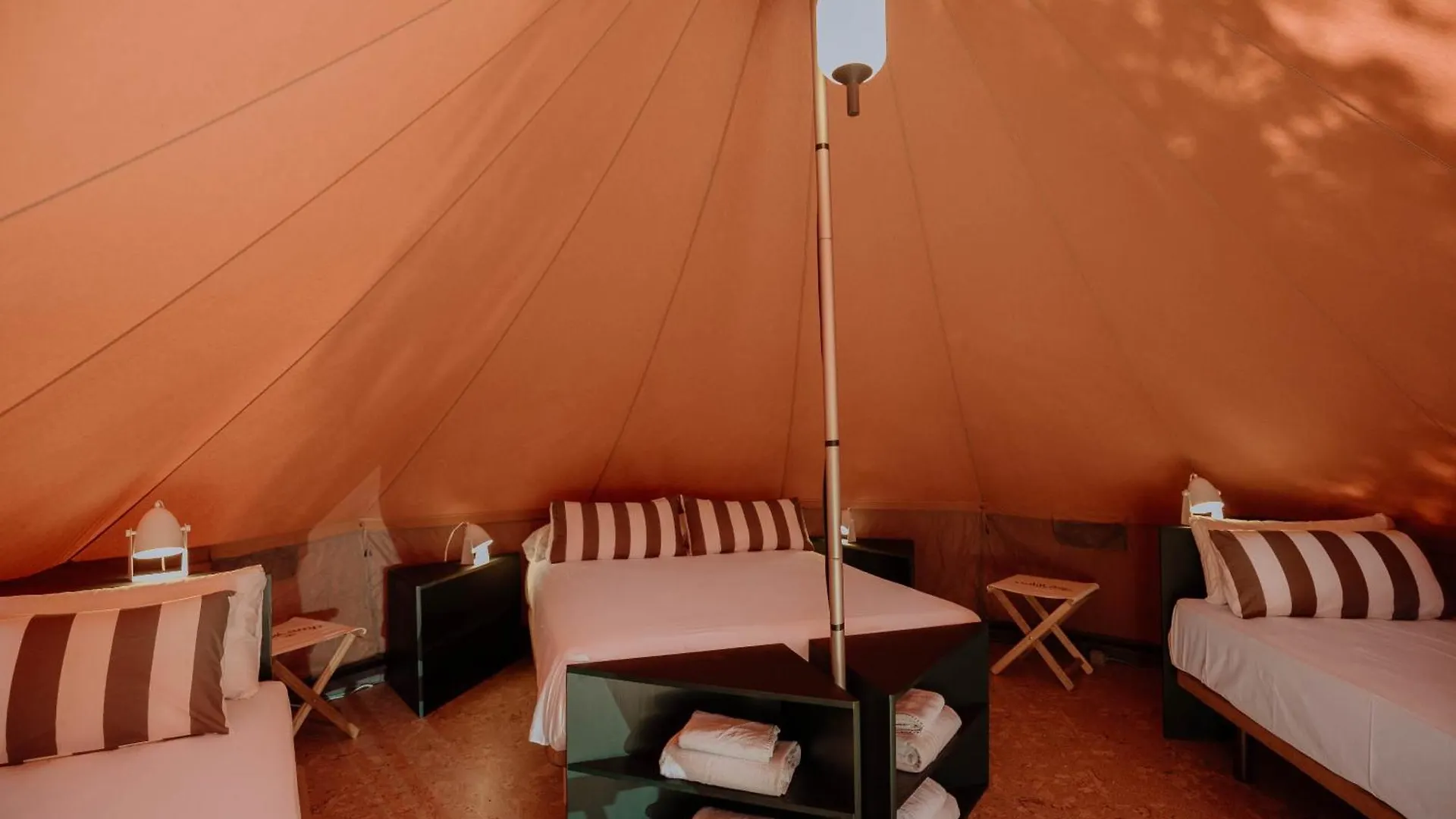 Campsite Camping 3 Estrellas Gava