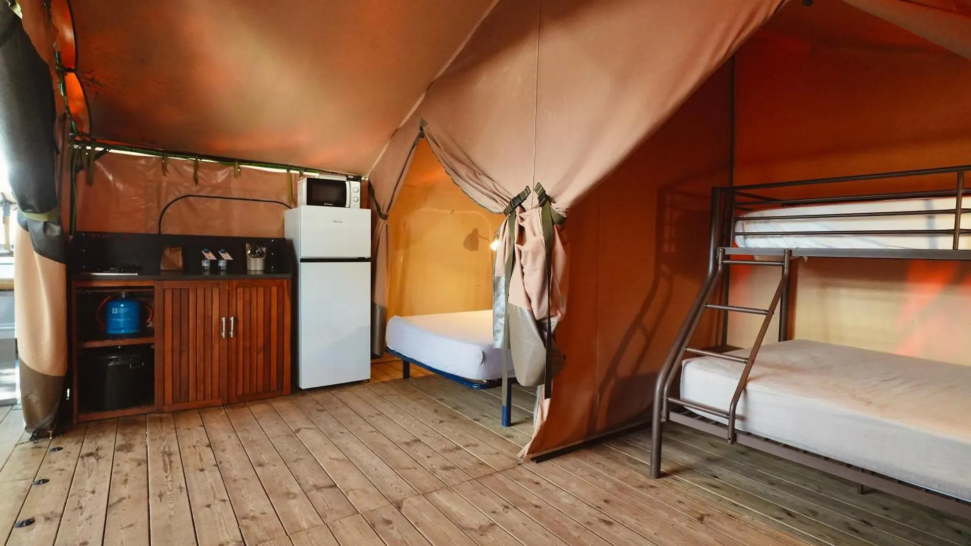 Camping 3 Estrellas Gavà Kemping