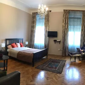  Apartman Diamonds With 2 Near Guzsdu Udvar Magyarország